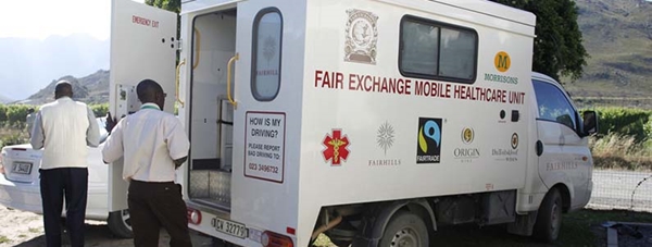 Clinica mobile acquistata grazie al Premio Fairtrade (Sudafrica)