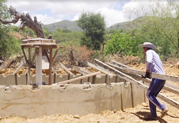 Costruzione cisterne a Cochabamba-Bolivia